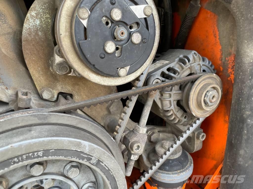 Hamm DV 65 VV Ikerdobos hengerek