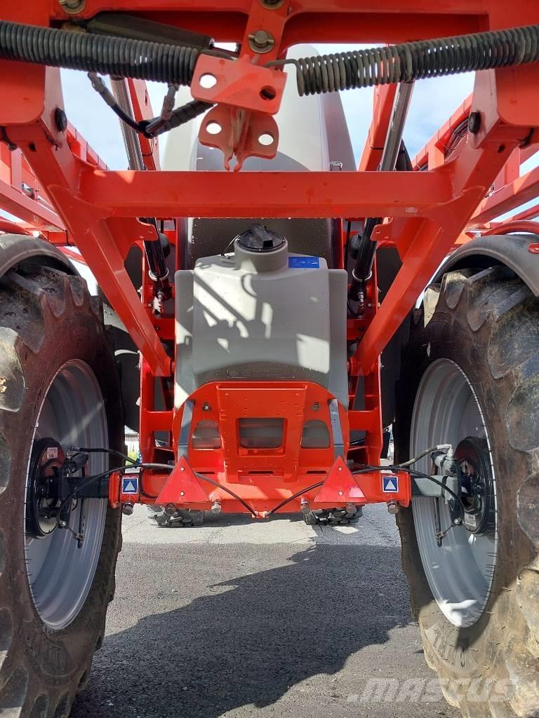 Kuhn Lexis 3000 Vontatott trágyaszórók