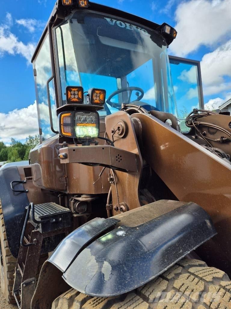 Volvo L 70 E Gumikerekes homlokrakodók