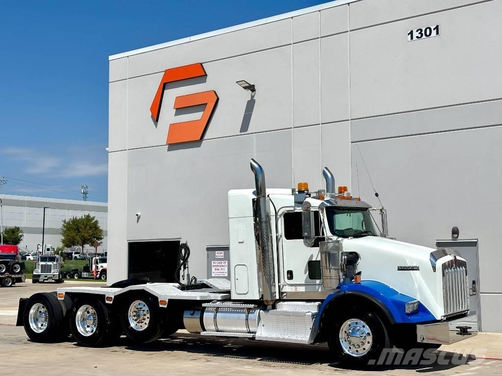 Kenworth T 800 Nyergesvontatók