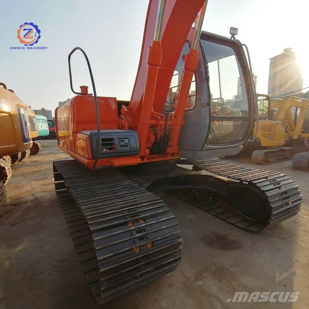 Hitachi EX 120 Lánctalpas kotrók