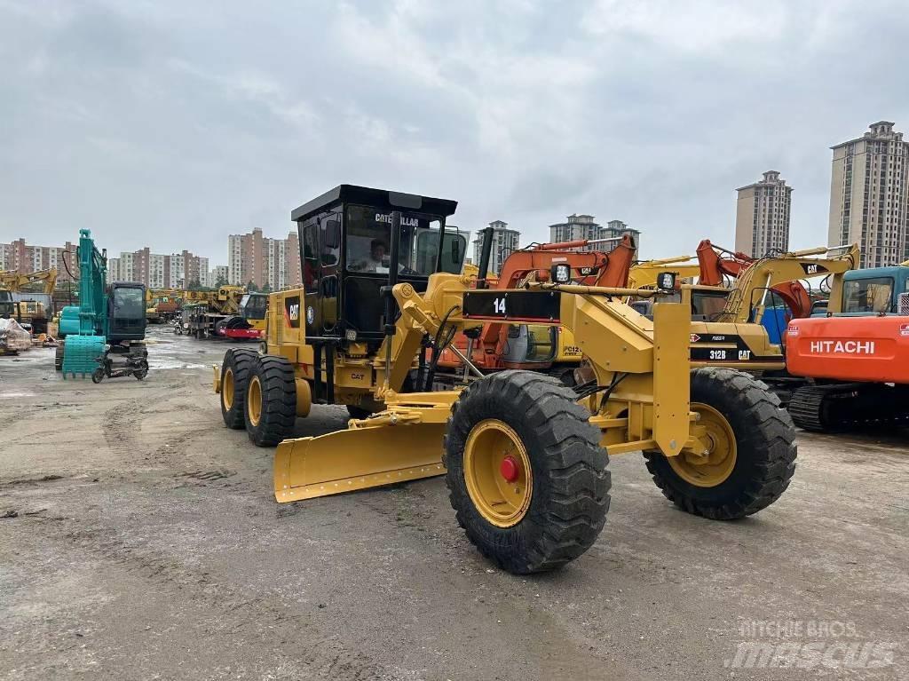 CAT 14 H Gréderek