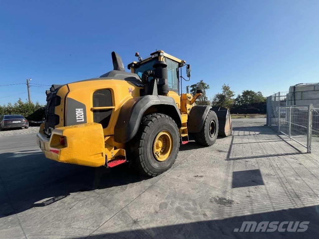 Volvo L 120 H Gumikerekes homlokrakodók