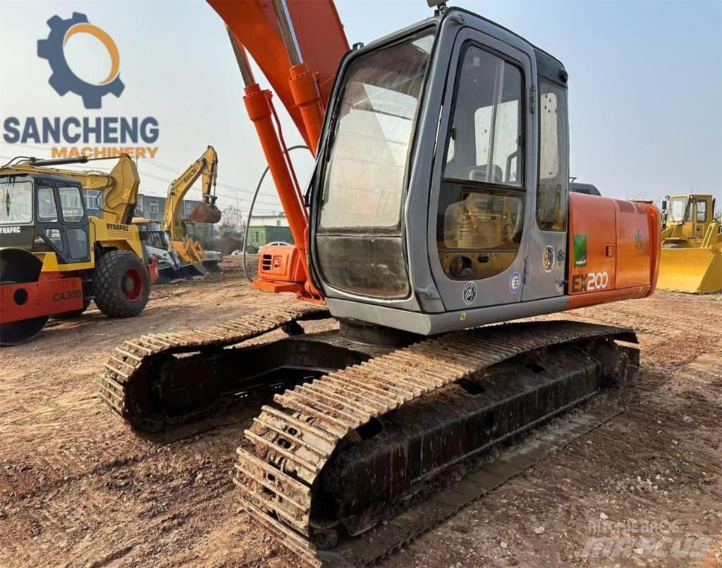 Hitachi EX 200 Lánctalpas kotrók