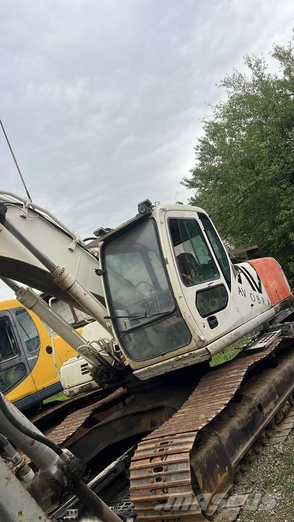 CASE CX 240 Motorok
