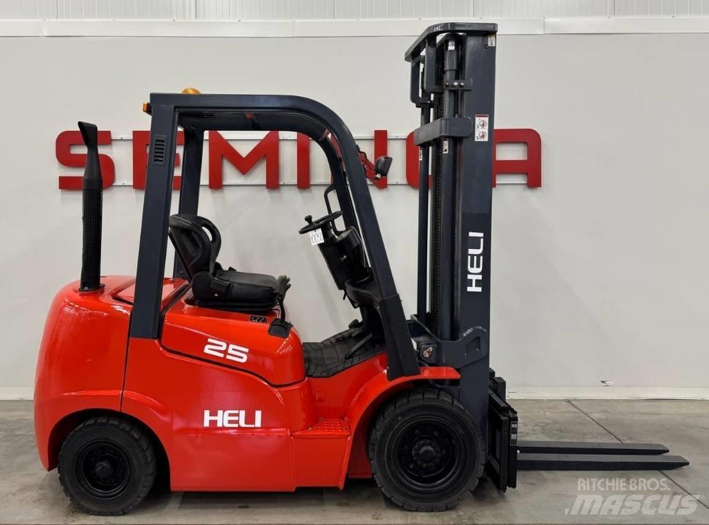 Heli 10052 - FD25G Dízel targoncák