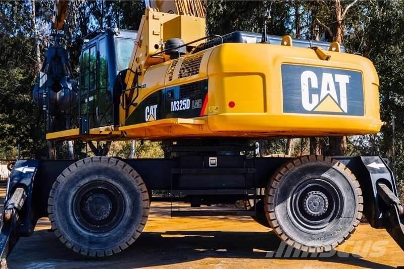 CAT M325 Mini kotrók < 7t