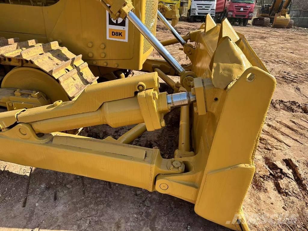 CAT D8K lánctalpas dózerek