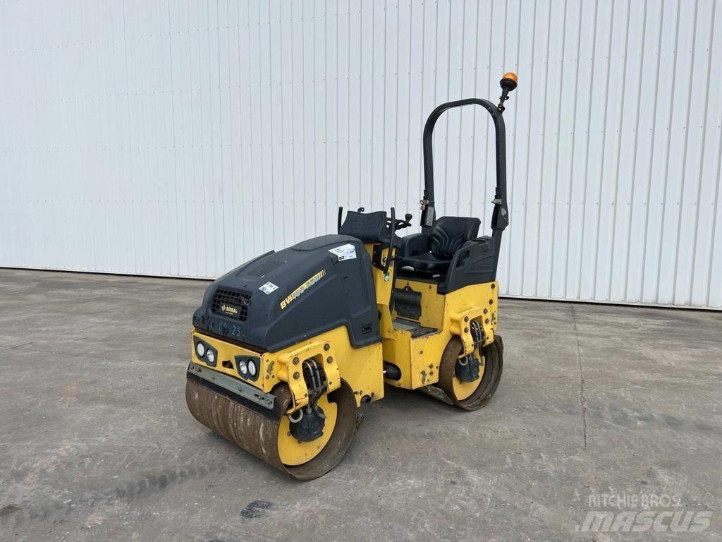 Bomag BW 100 AD M-5 Ikerdobos hengerek