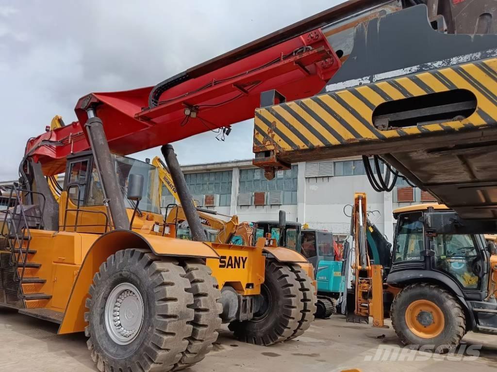 Sany SRSC 45 C30 Konténer rakodó