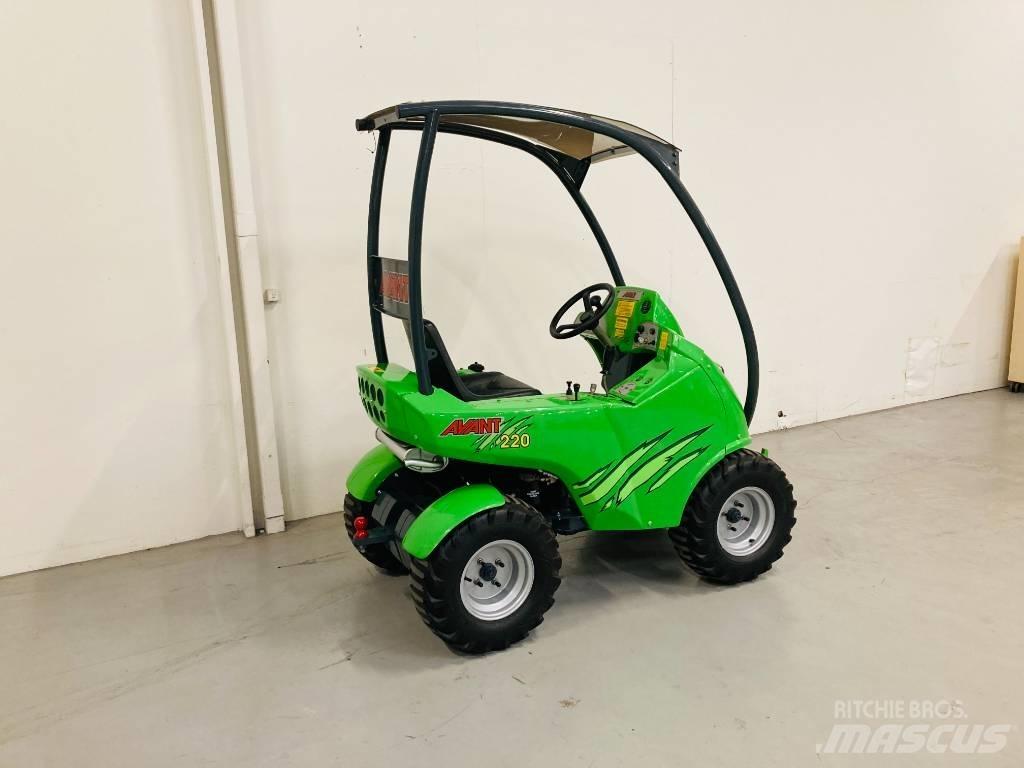 Avant 220 Mini homlokrakodók