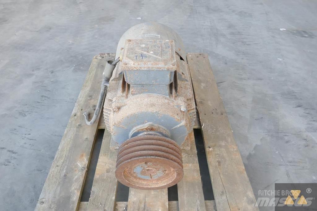  Teco 18.5KW Motorok