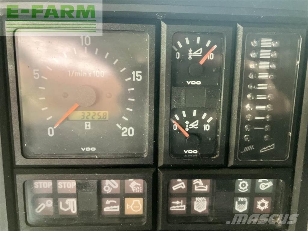 CLAAS medion 330 Kombájnok