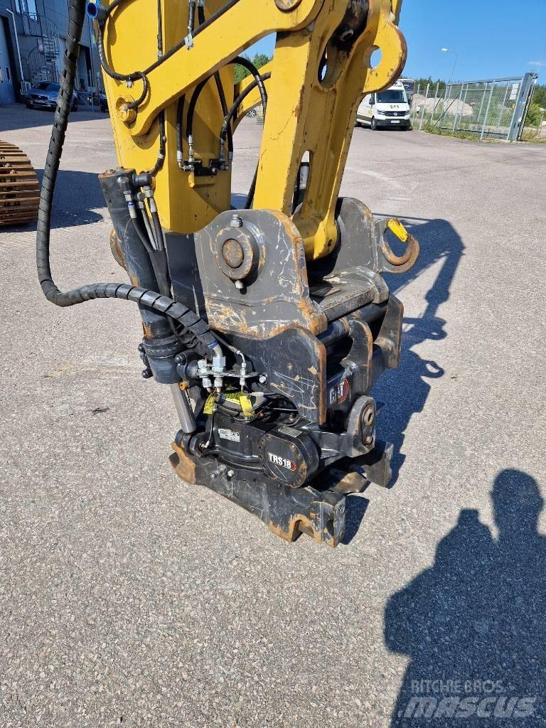 CAT 325 Lánctalpas kotrók