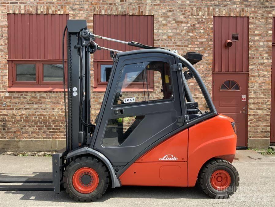Linde H 30 D Dízel targoncák