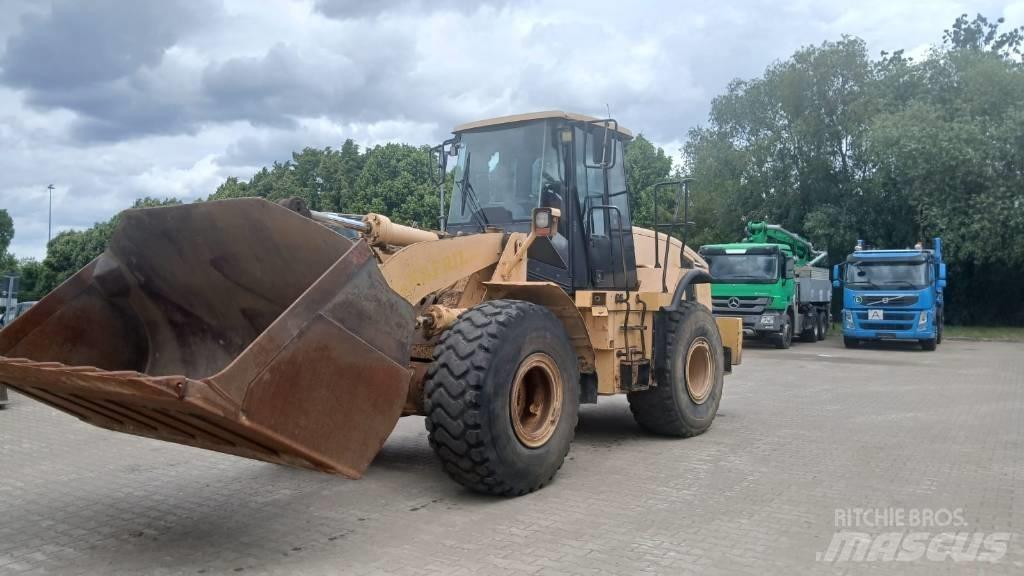 CAT 962 H Gumikerekes homlokrakodók