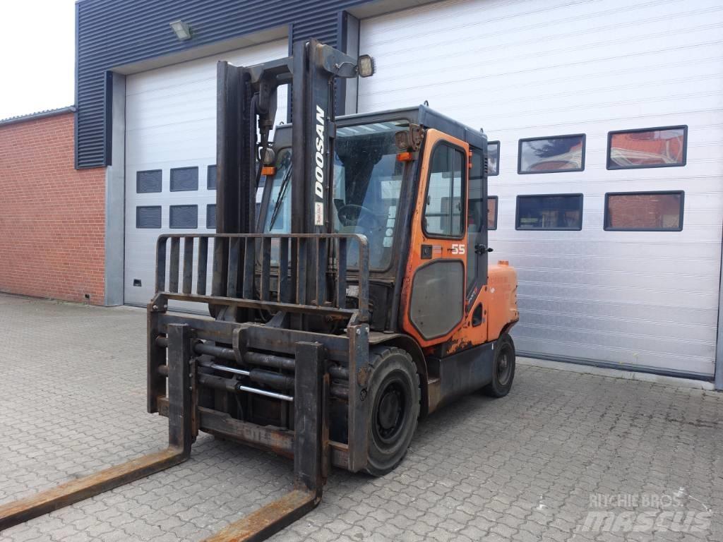 Doosan D 55 C-5 Dízel targoncák