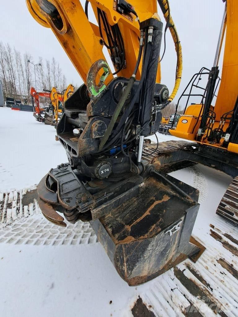 JCB JS210LC T4F Lánctalpas kotrók