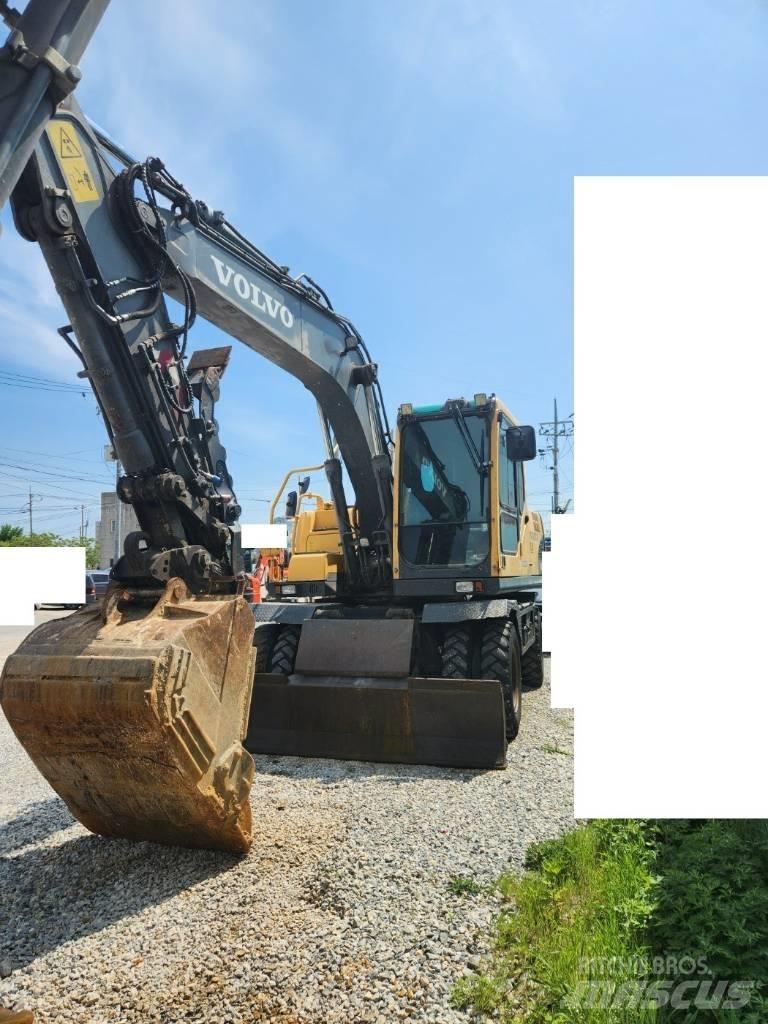 Volvo EW145BP Gumikerekes kotrók