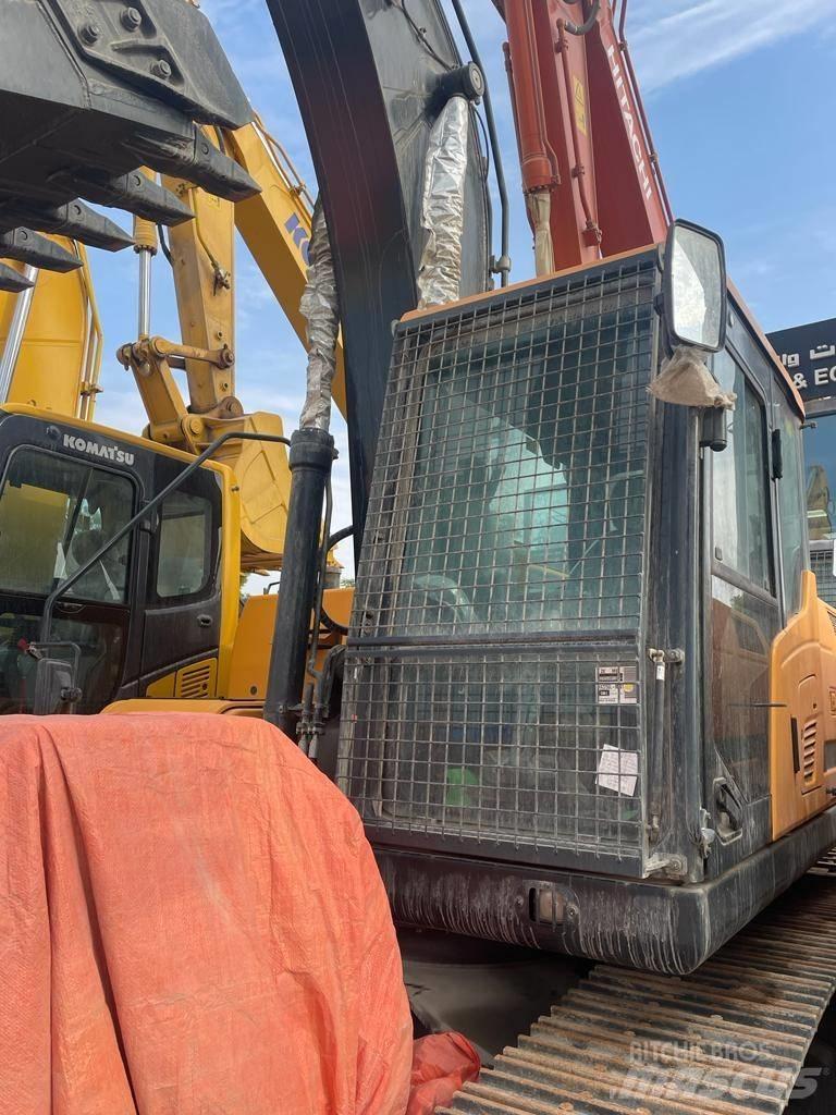 Hyundai HX225S L Lánctalpas kotrók