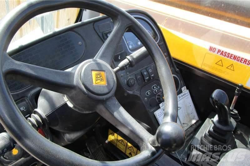 JCB 540-170 Egyéb
