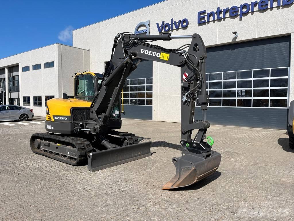 Volvo ECR88D Közepes (midi) kotrók 7 t - 12 t