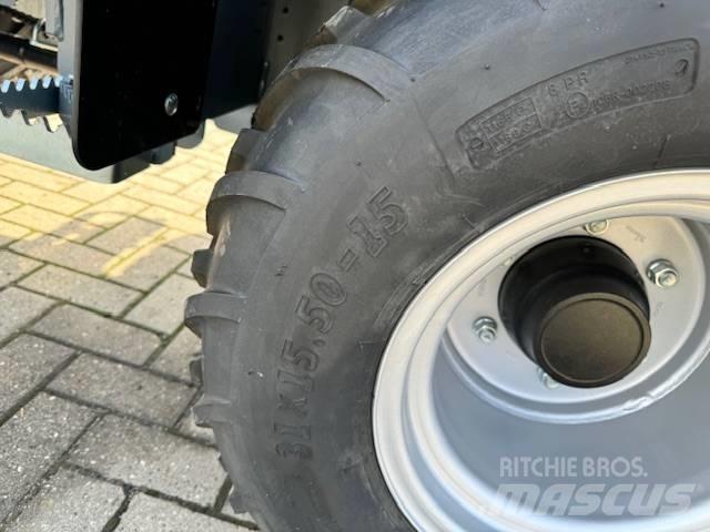 GiANT G2700 HD Gumikerekes homlokrakodók