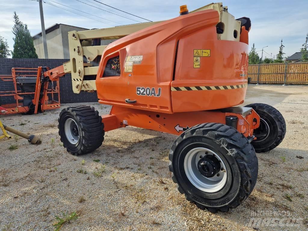 JLG 520AJ Karos emelők