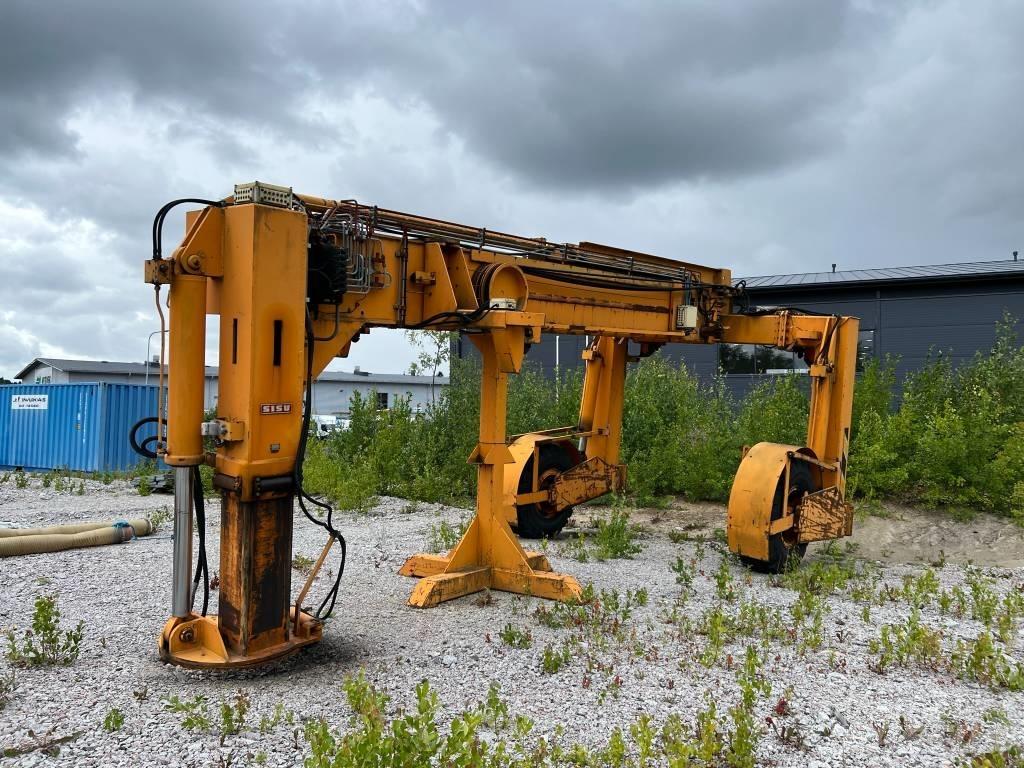 Sisu FC-45 HB Konténerszállítók