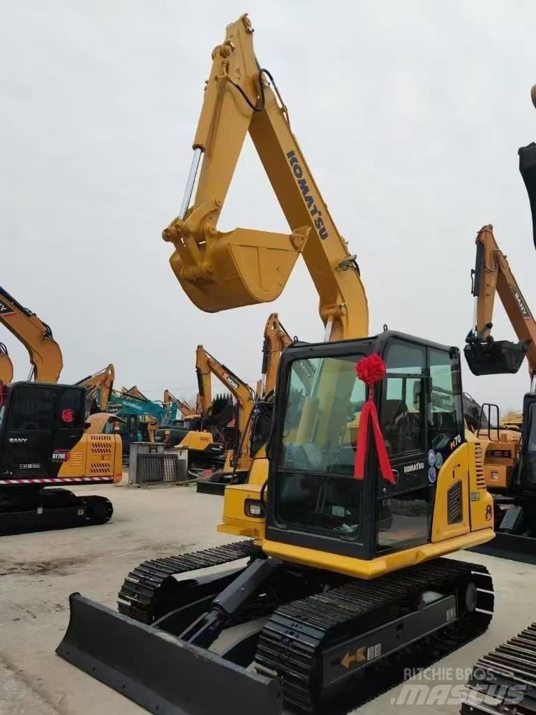 Komatsu 70-8 Lánctalpas kotrók