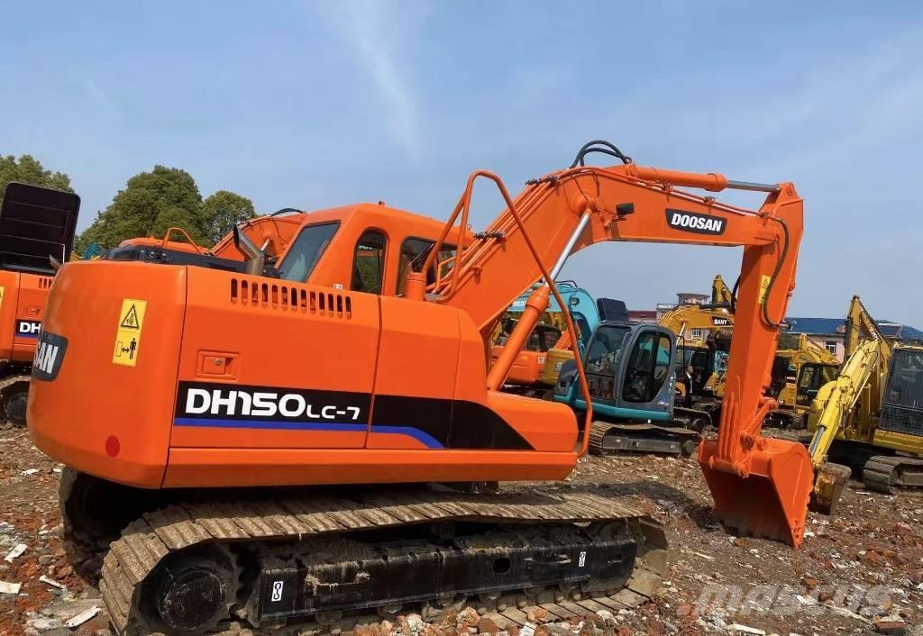 Doosan DH 150 Lánctalpas kotrók