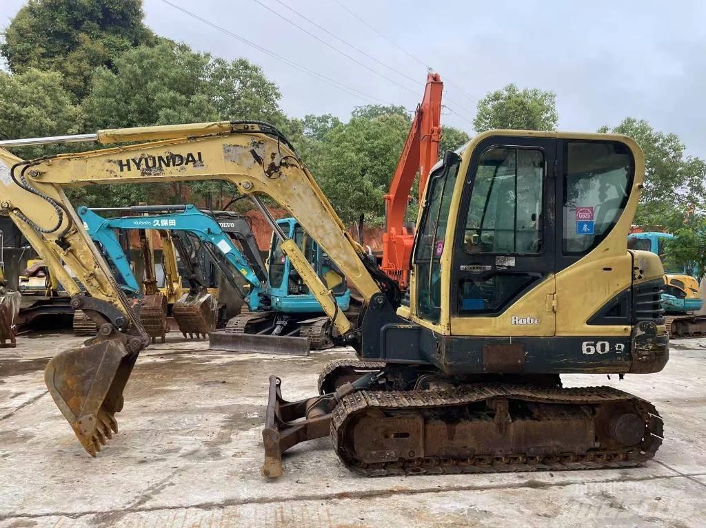 Hyundai R60-9 Lánctalpas kotrók