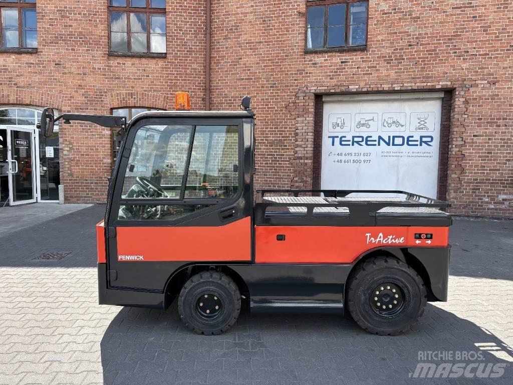 Linde P 250 Vontatótargonca