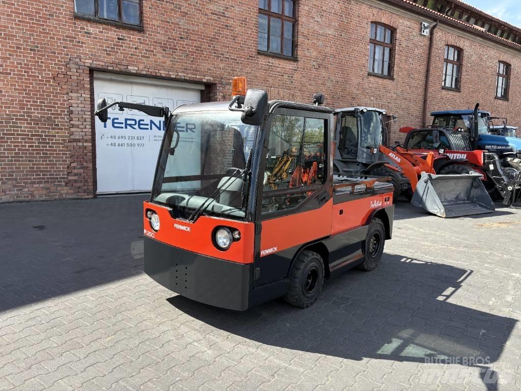 Linde P 250 Vontatótargonca