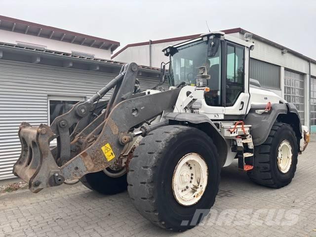 Volvo Radlader L110H Gumikerekes homlokrakodók