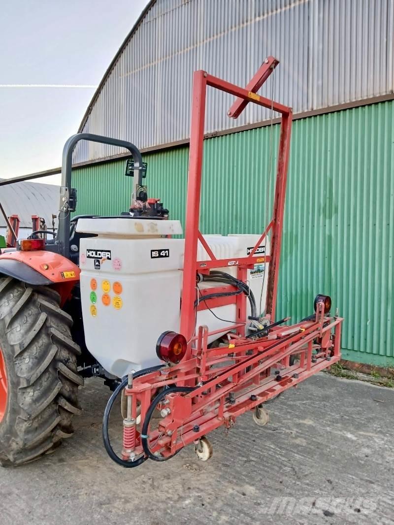 Holder IS 41 Vontatott trágyaszórók