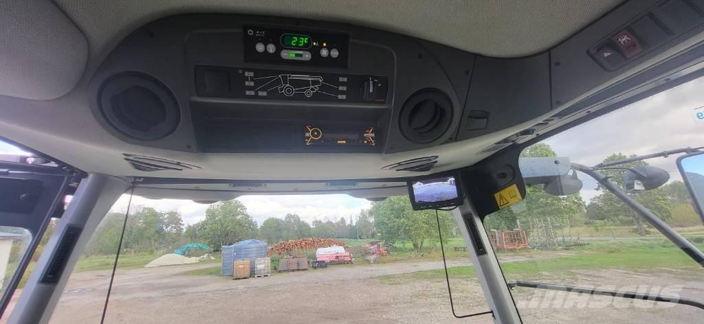 CLAAS Tucano 450 Kombájnok