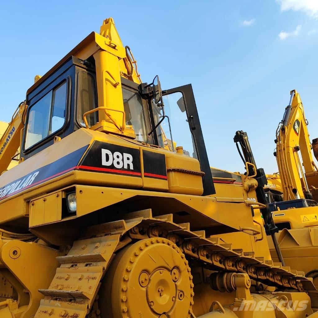 CAT D 8 R lánctalpas dózerek