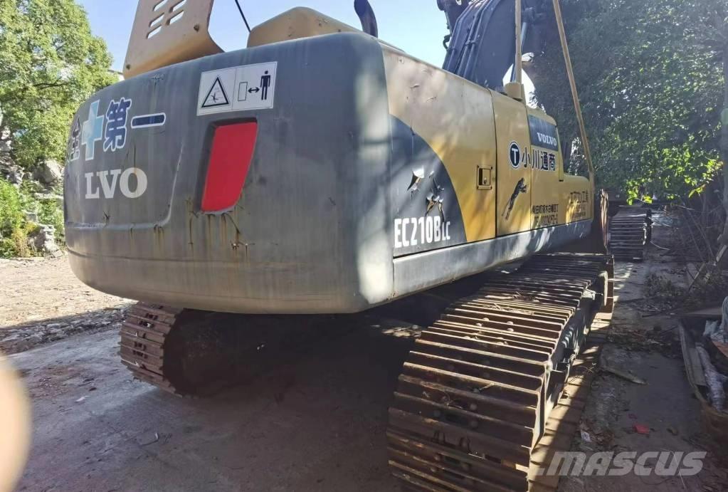 Volvo EC210BLC Lánctalpas kotrók