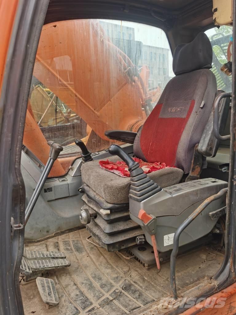 Doosan DX300LC-9C Lánctalpas kotrók