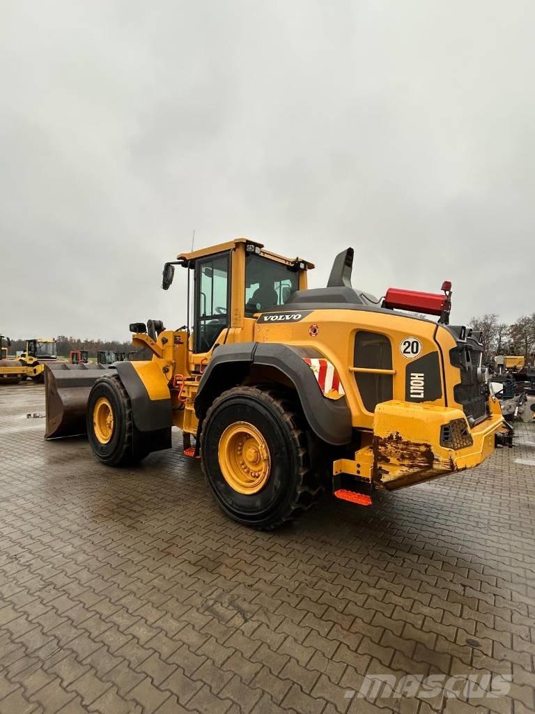 Volvo L 110 H Gumikerekes homlokrakodók