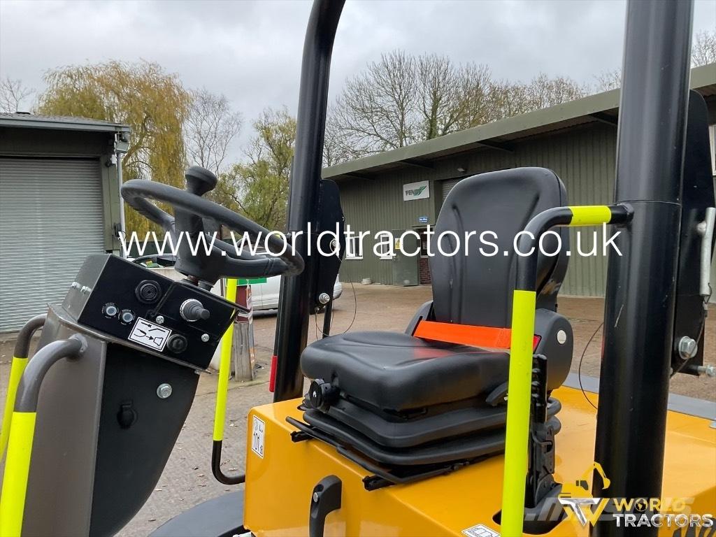 Mecalac TA 3 SH Mezei dömperek