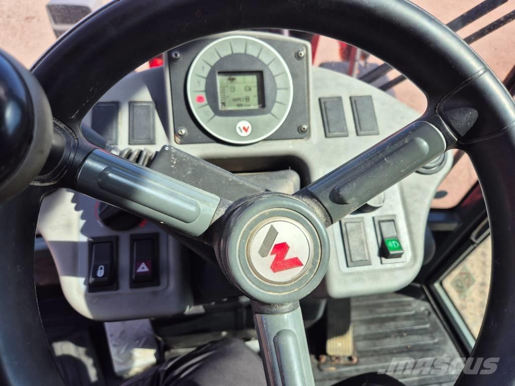 Weidemann 3080T Teleszkópos mezőgazdasági rakodók