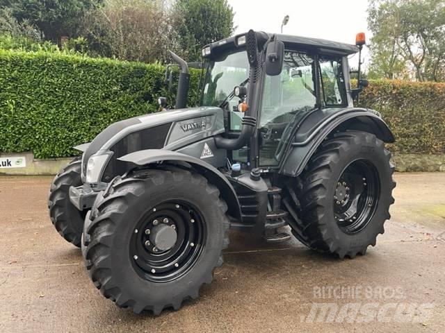 Valtra N123 HiTech-5 Traktorok