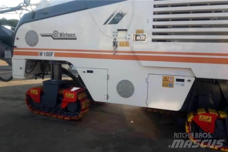 Wirtgen W100F Egyéb