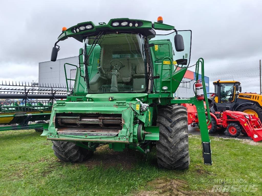 John Deere T 670 i Kombájnok