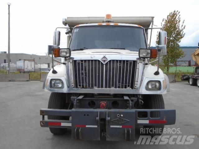 International 7500 Billenő teherautók