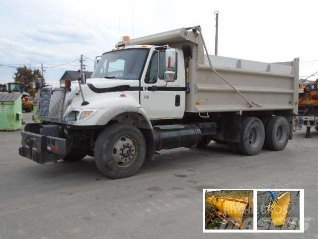 International 7500 Billenő teherautók