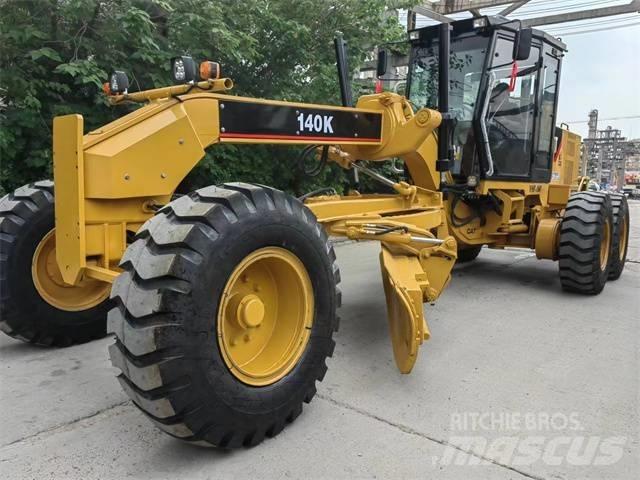CAT 140 K Gréderek