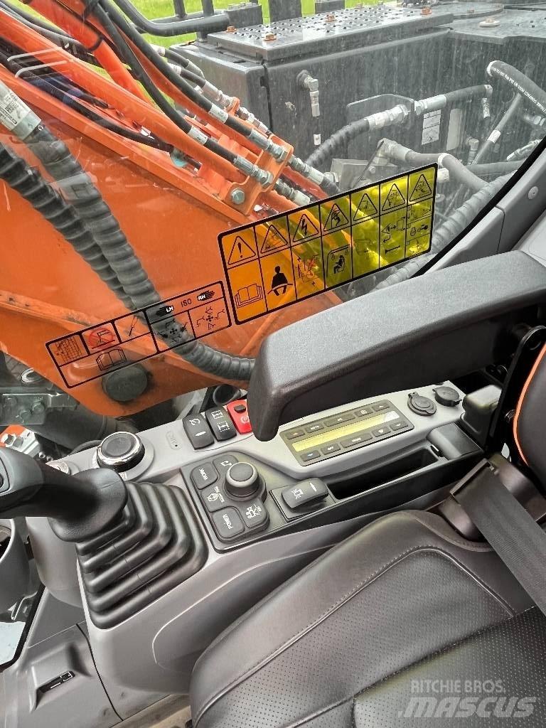 Develon DX140W-7 Gumikerekes kotrók
